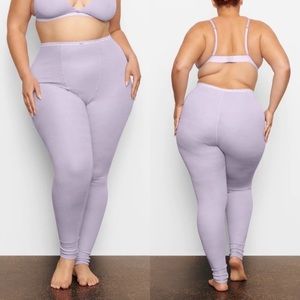 SKIMS Lace Pointelle Legging in Lavender NEW with tags
